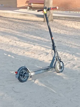 Patinete Eléctrico Gris