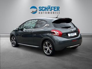 Peugeot 208 2013