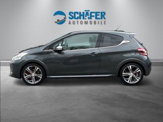 Peugeot 208 2013