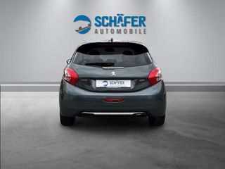 Peugeot 208 2013