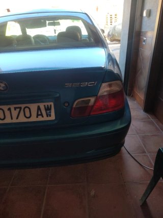 BMW Serie 3 1999 323ci e46