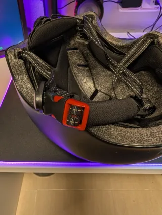 Casco Bici/Patín con Luz Trasera y delantera LED