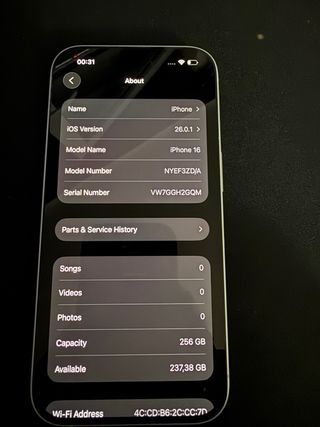 iPhone 16 256GB Branco