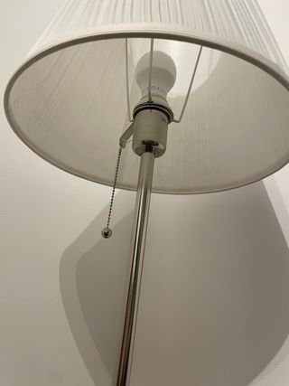 Candeeiro de pé Ikea Prata e Branco