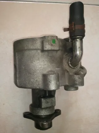 Bomba de dirección asistida Renault 77004191