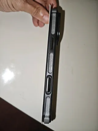 Funda iPhone 16 Pro Max Transparente MagSafe