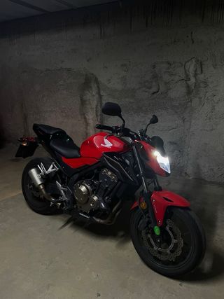 Honda CB 500 F Roja - Moto Naked