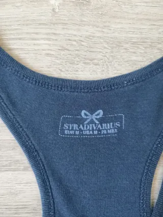 Camiseta sin mangas azul