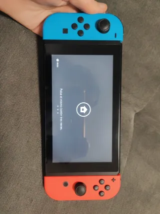 Nintendo Switch Azul y Rojo