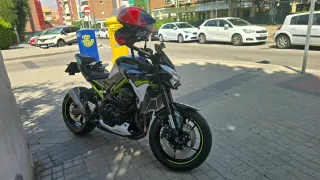 Kawasaki Z900 a2