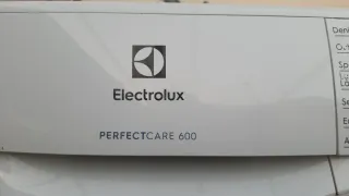 Lavadora Electrolux PerfectCare 8kg . PARA PIEZAS