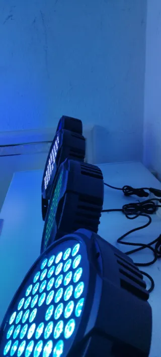 x4 FOCOS PAR LED 60 DJ STAGE LIGHTS