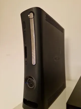 Xbox 360 Elite 120GB (Luz Vermelha)