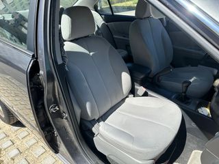 KIA Magentis unico propietario etiqueta c 145cv