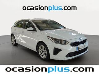 Kia Ceed 1.6 MHEV iMT Concept 100 kW (136 CV)