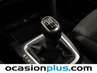 Kia Ceed 1.6 MHEV iMT Concept 100 kW (136 CV)