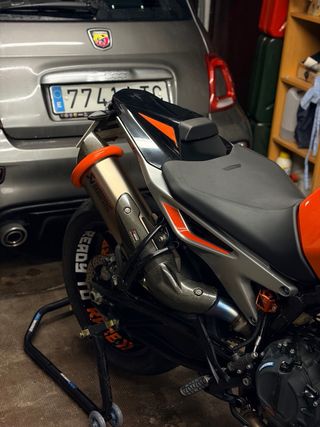 KTM 790 Duke 105cv Track Pack