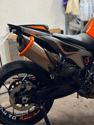 KTM 790 Duke 105cv Track Pack