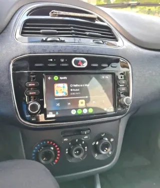 Rádio Fiat Grande Punto/Linea Android 14 (Novo)