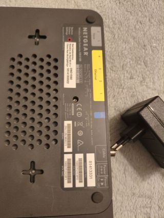 Router NETGEAR Wireless Cable Gateway CG3100