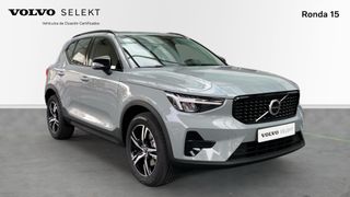 VOLVO XC40 XC40 B4 PLUS DARK