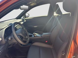 LEXUS LBX 1.5 136HP HEV ELEGANT PLUS BLACK 136 5P