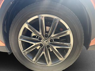LEXUS LBX 1.5 136HP HEV ELEGANT PLUS BLACK 136 5P