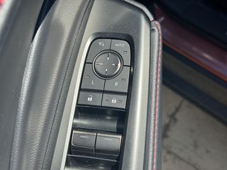 LEXUS LBX 1.5 136HP HEV ELEGANT PLUS BLACK 136 5P
