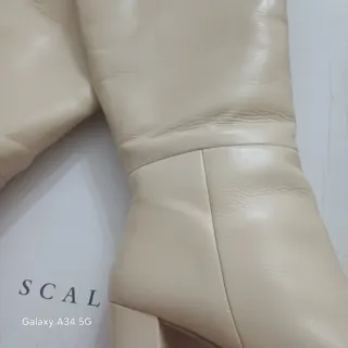 Botas altas cuero beige Scalpers Talla 40