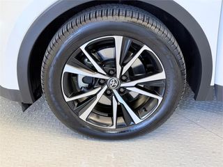 TOYOTA Toyota C-HR C-HR 220PH Advance
