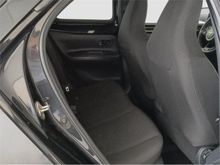 TOYOTA Aygo X Cross Play