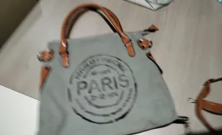 Bolso Lona gris con Detalles Marrones