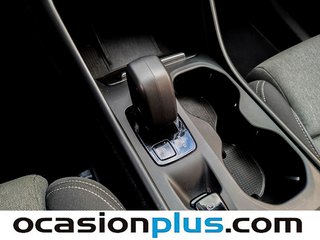Volvo XC40 B3 G Core Auto 120 kW (163 CV)