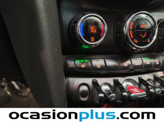 MINI MINI Cooper Cabrio 100 kW (136 CV)