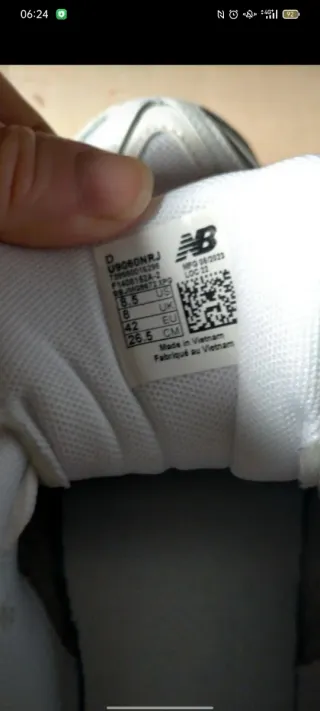 New Balance Scarpe Bianche Taglia 42 senza scatola