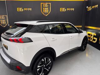 PEUGEOT 2008 Allure Pack BlueHDI 81kW (110CV)