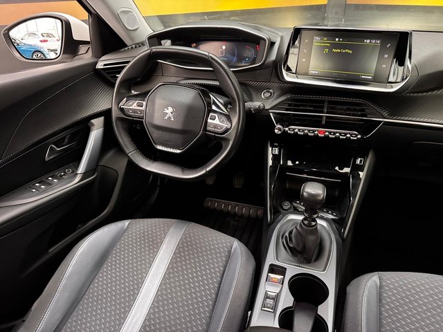 PEUGEOT 2008 Allure Pack BlueHDI 81kW (110CV)
