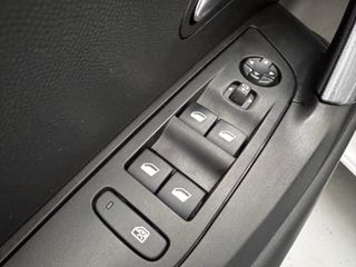 PEUGEOT 2008 Allure Pack BlueHDI 81kW (110CV)