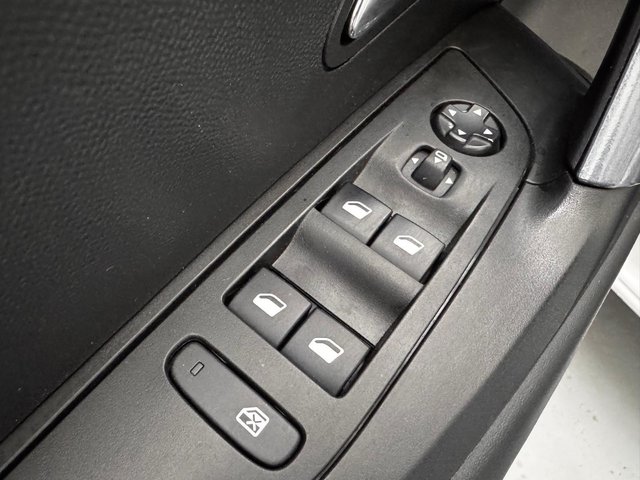 PEUGEOT 2008 Allure Pack BlueHDI 81kW (110CV)