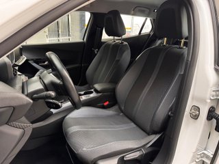PEUGEOT 2008 Allure Pack BlueHDI 81kW (110CV)
