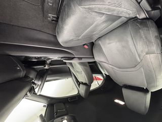 Lexus UX 2.0 250h Business