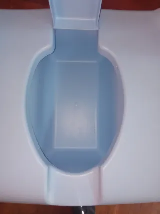 Silla de ducha y WC multifuncional