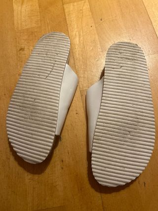 Sandalias blancas Primark