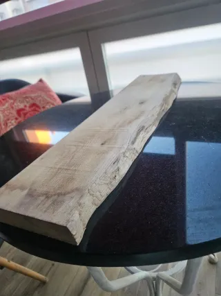 Tableros de roble con cantos vivos