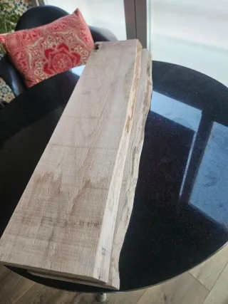 Tableros de roble con cantos vivos