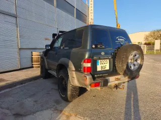 Nissan Patrol GR Y61 2001