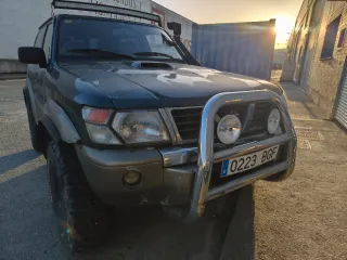 Nissan Patrol GR Y61 2001