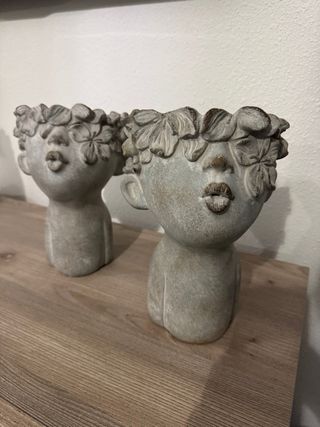 2 Vasi in cemento stile bambino