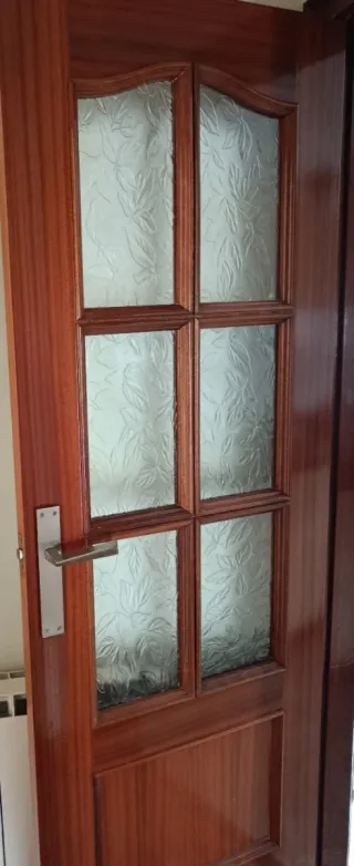 Puertas de interior de madera con cristal