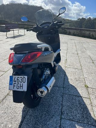 Yamaha Xmax 250